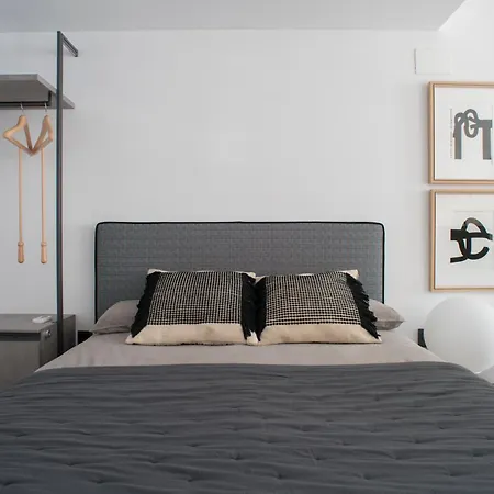 Turistics Iv Apartment *